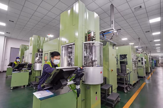 Usinagem de torno CNC de fábrica na China Torneamento cimentado indexável/fresamento/rosqueamento/ranhura/ferramentas de perfuração Insertos de metal duro com revestimento PVD/CVD para aço inoxidável